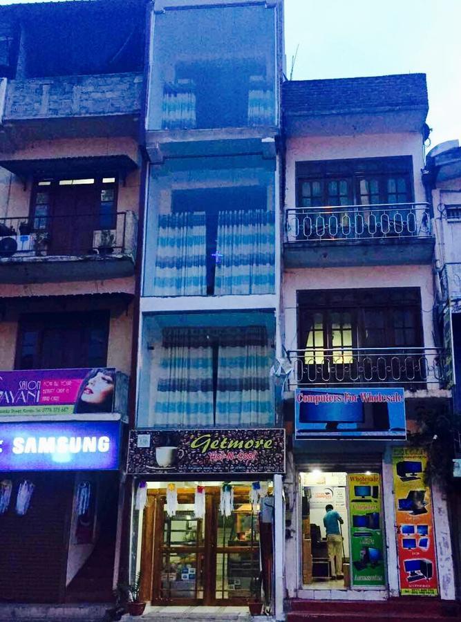 Getmore Bed & Breakfast 캔디 외부 사진