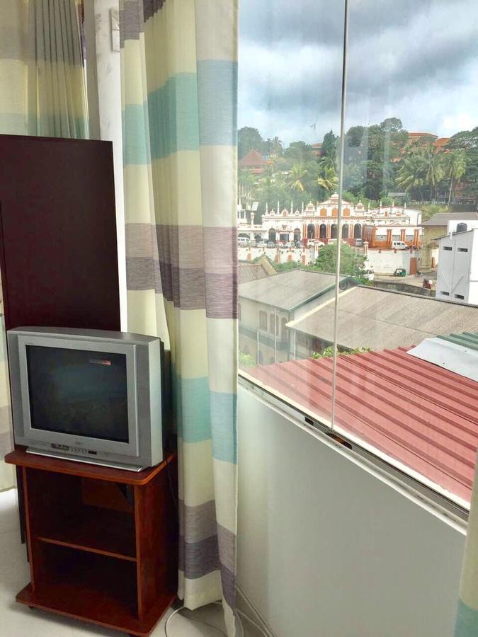 Getmore Bed & Breakfast 캔디 외부 사진